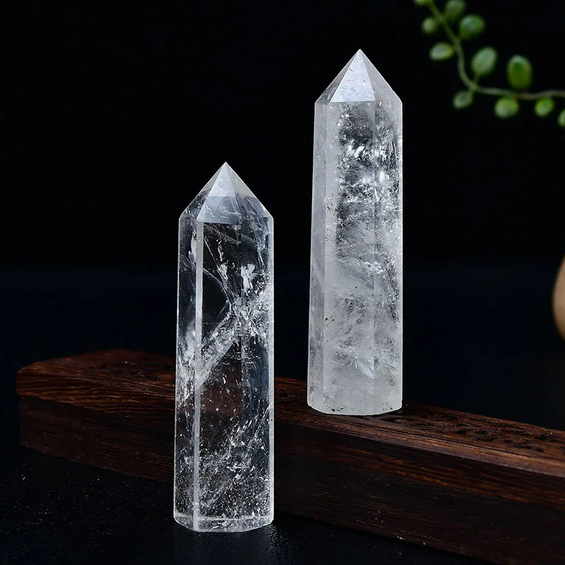 Duo d'obélisques en quartz clair naturel pour méditation et purification énergétique