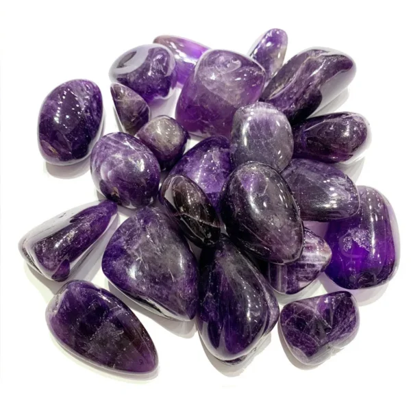 Pierres d'améthyste naturelle polies aux teintes violettes intenses
