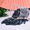 Pierres d'obsidienne flocons de neige 5-9mm dans un verre renversé, motif naturel noir et gris